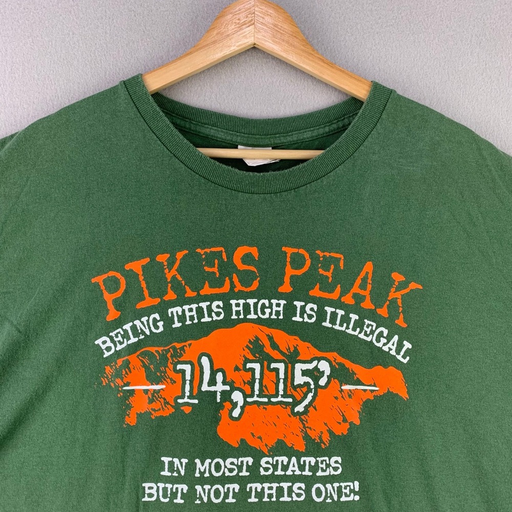 VTG Pikes Peak Graphic Tee Mens XL Green Short Sleeve T-Shirt Cotton Souvenir